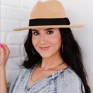 New Fame Camera Ready Wide Strap Fedora Tan NWT